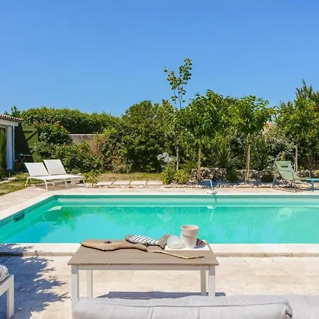 לינה וארוחת בוקר Escapades Oceanes Ile De Re La Rochelle Sainte-Marie-de-Ré