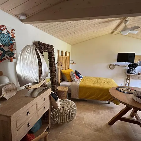 Couette-café Escapades Océanes Ile De Ré La Rochelle Sainte-Marie-de-Ré