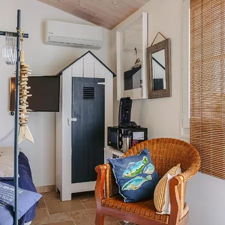 Escapades Oceanes Ile De Re La Rochelle Alojamento de Acomodação e Pequeno-almoço 4*